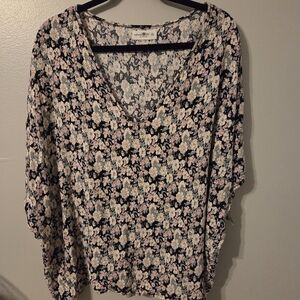 Natural Life Women's V-Neck Boho Peasant Multi-colored Dainty Floral Shirt. XL